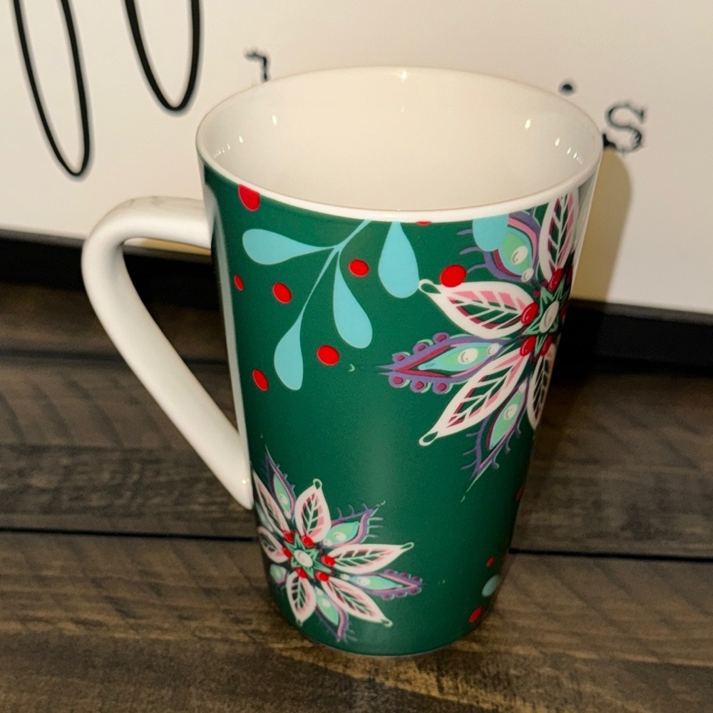 2020 Starbucks Coffee Co. Tall 12oz. Green Floral Coffee Mug Cup (Christmas) - Picture 4 of 12